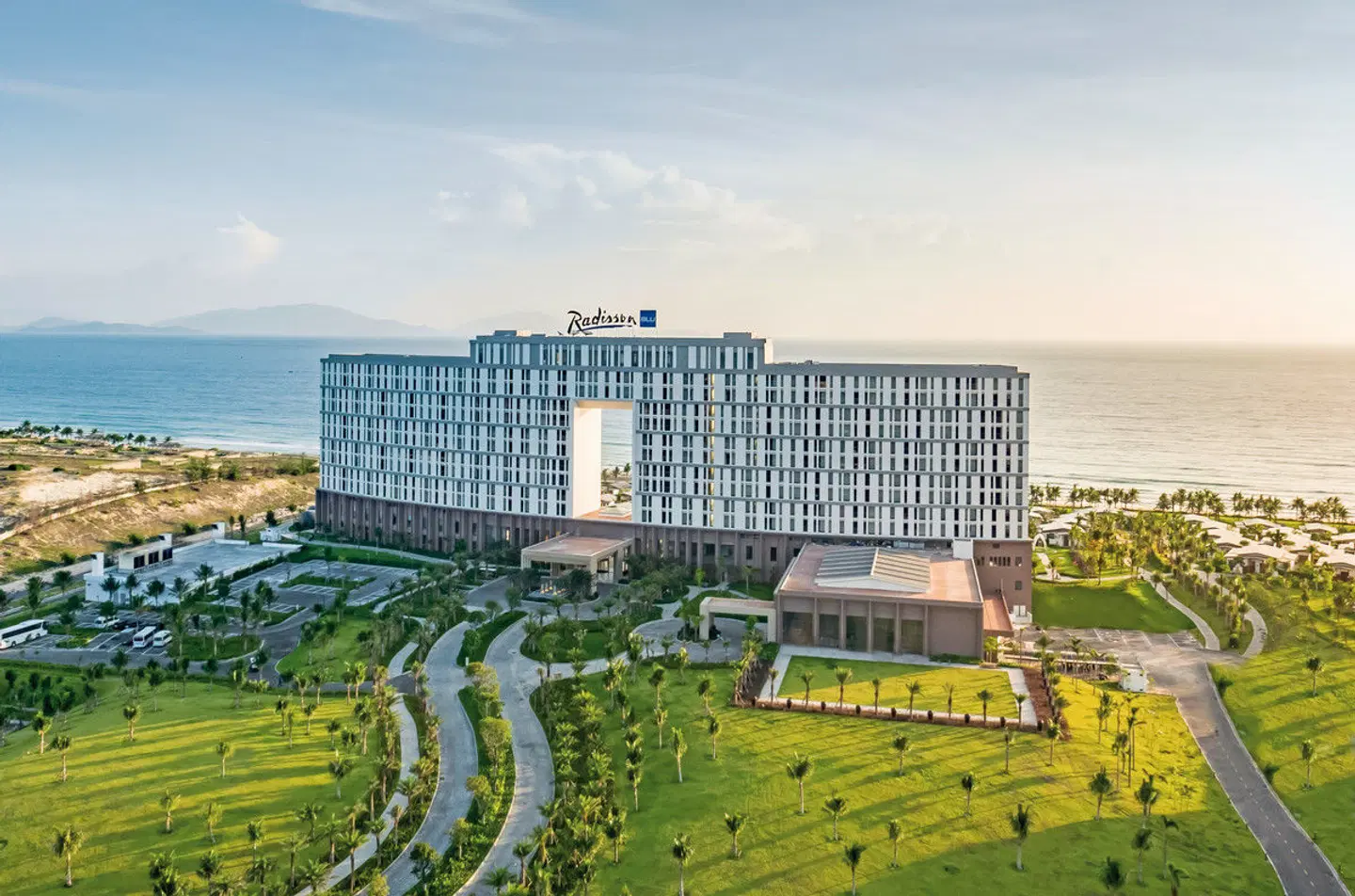Radisson Blu Resort Cam Ranh EXTERIOR