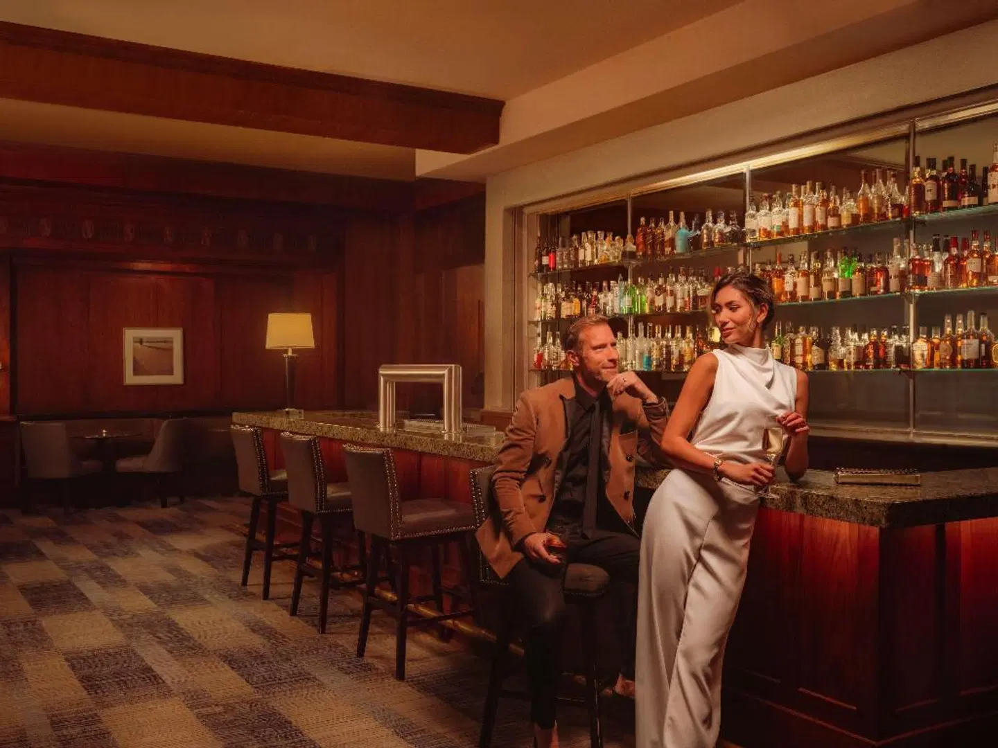 Fairmont Winnipeg Bar