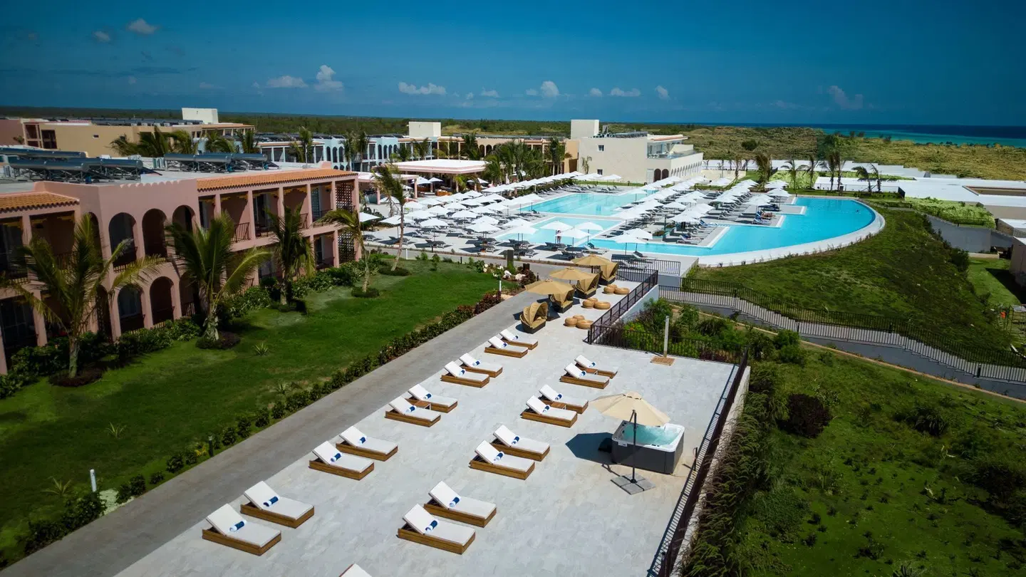 The Mora Zanzibar OUTDOOR_POOL