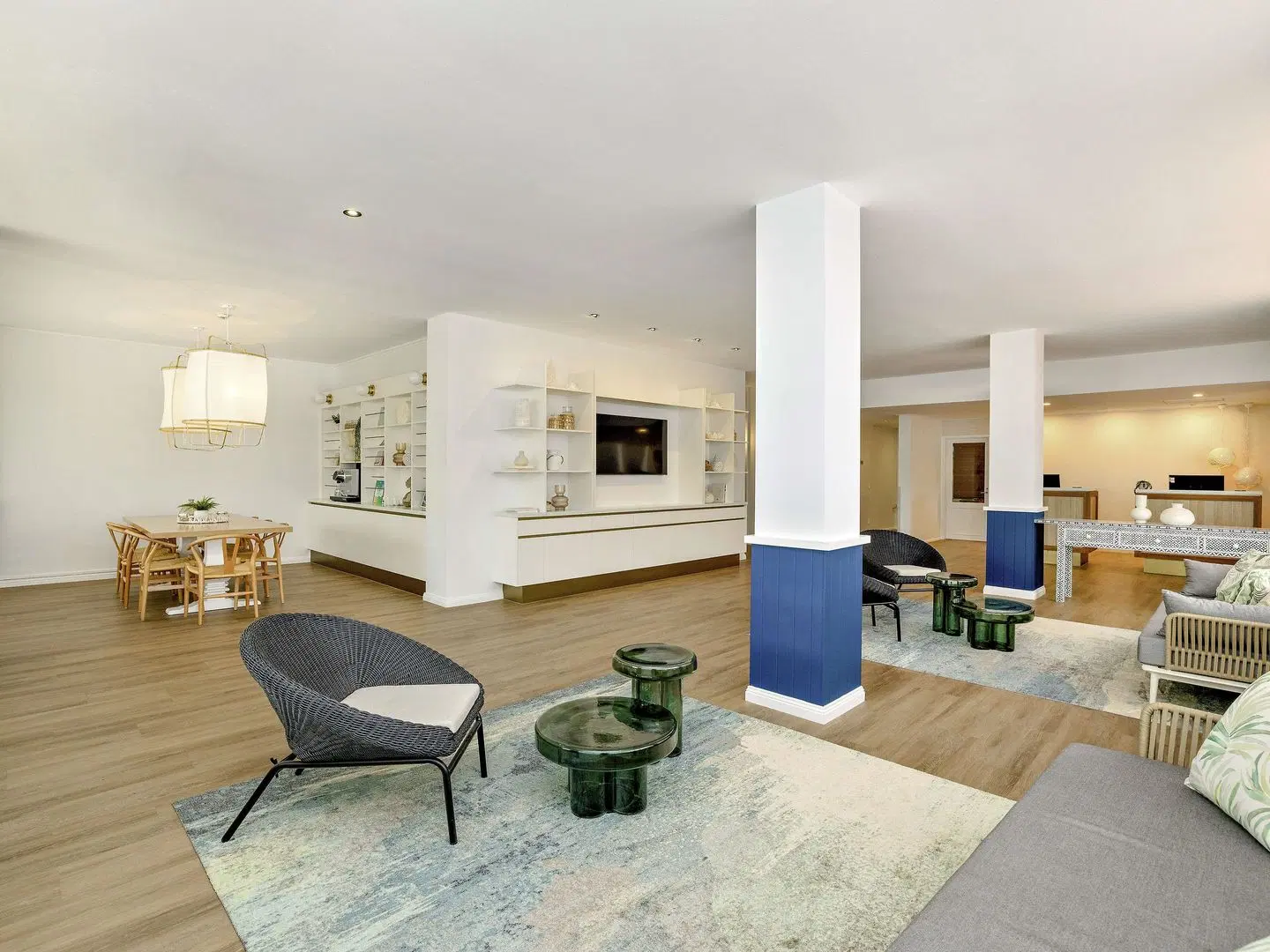 Mercure Cairns LOUNGE_LOBBY