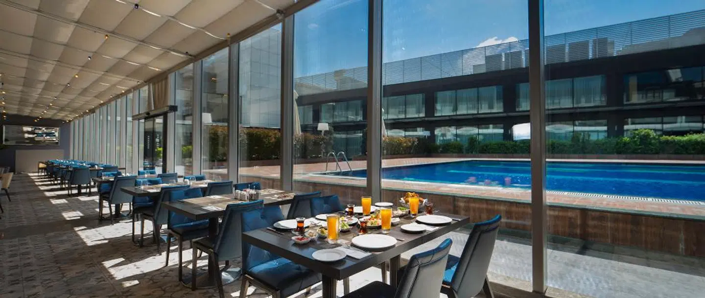 Windsor Hotel & Convention Center Restaurant