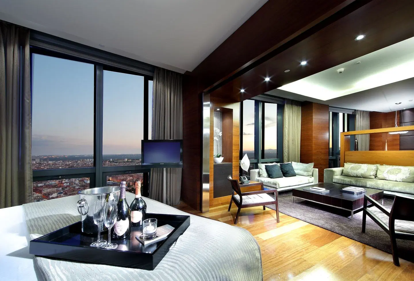 Eurostars Madrid Tower ROOM_EXAMPLE