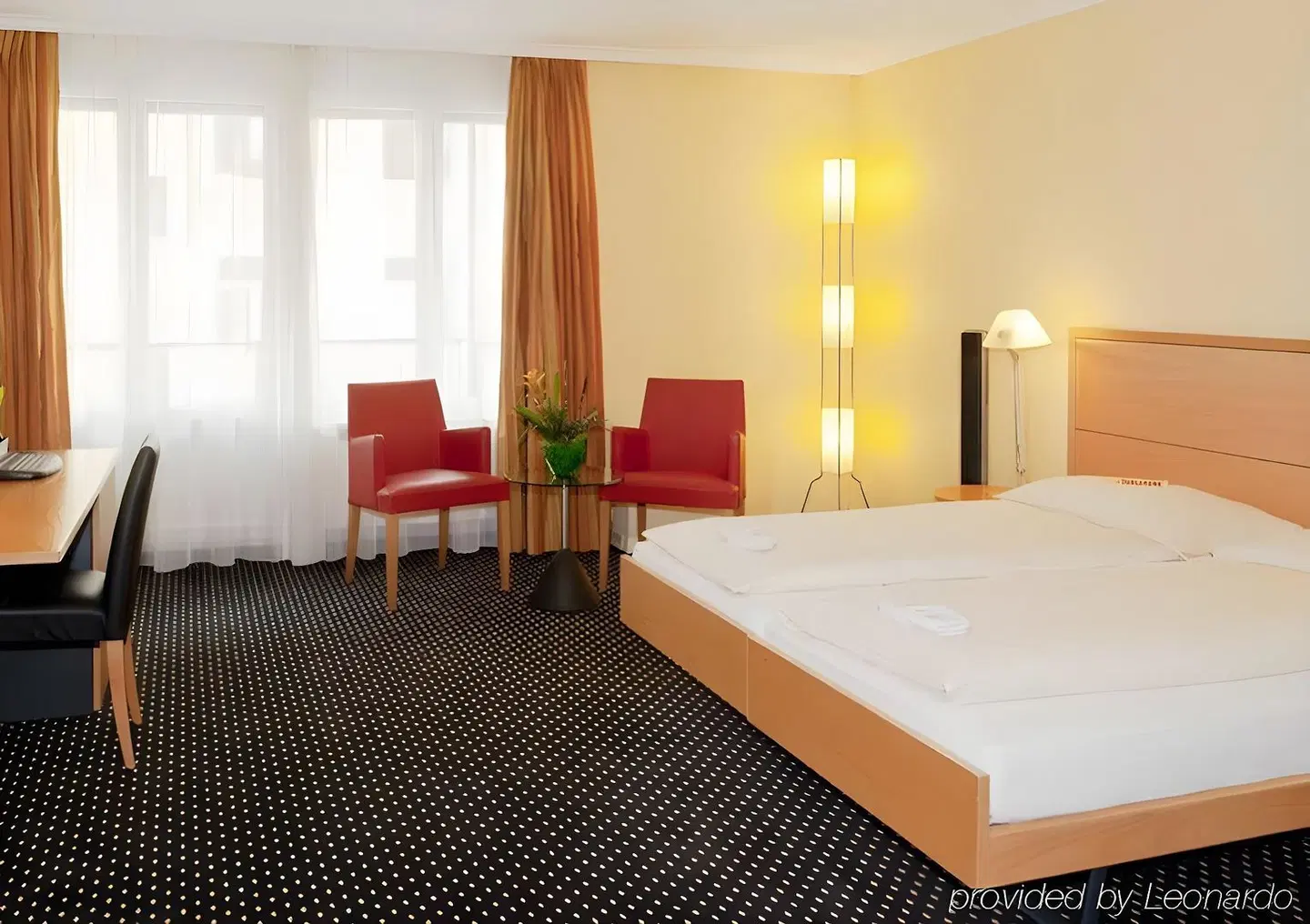 Züri by Fassbind ROOM_EXAMPLE