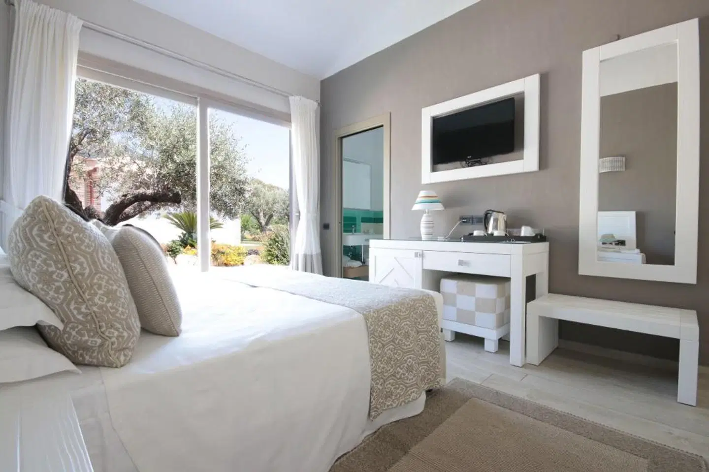 Eliantos Hotel ROOM_EXAMPLE