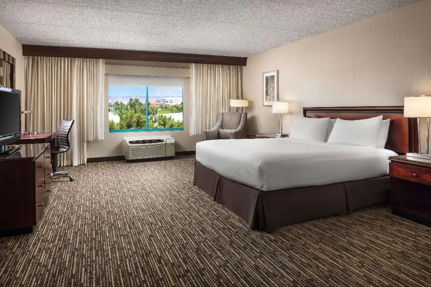 DoubleTree by Hilton Las Vegas Airport ROOM_EXAMPLE