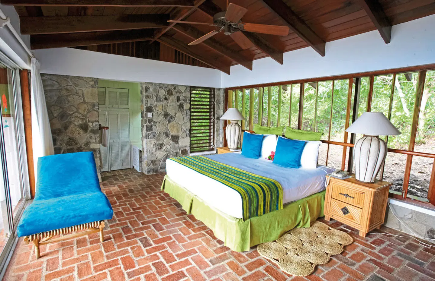 Young Island ROOM_EXAMPLE