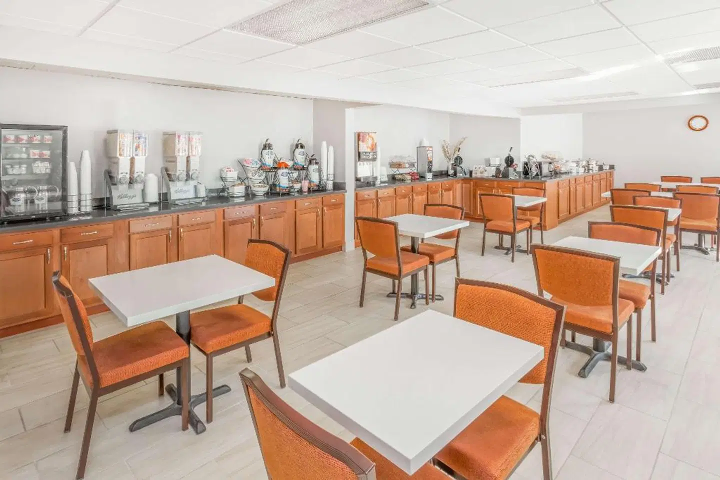 Baymont by Wyndham Champaign Restaurant