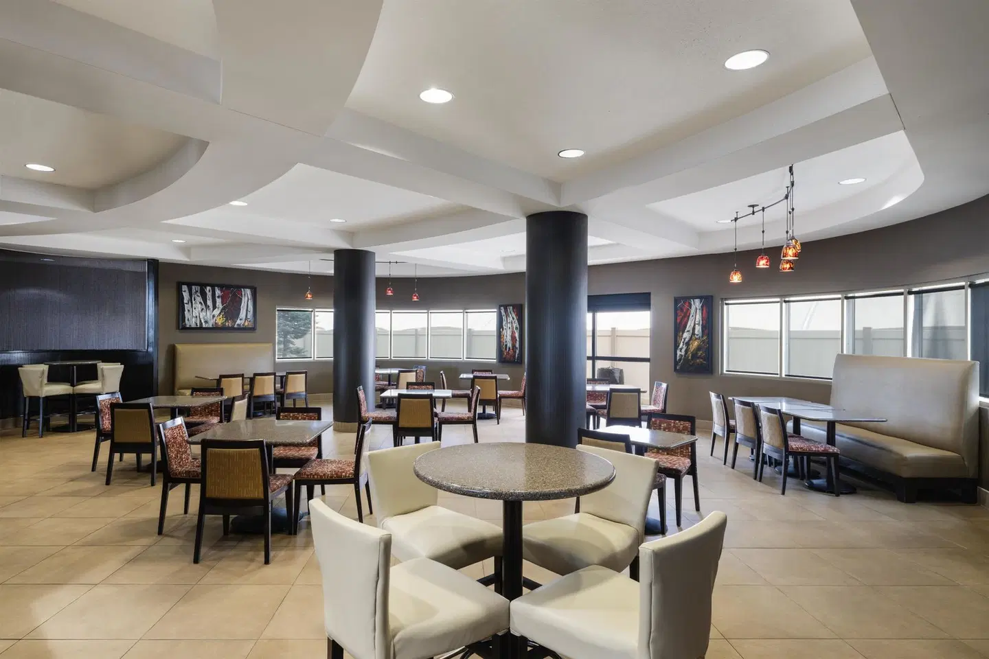 Best Western Premier Freeport Inn & Suites Restaurant