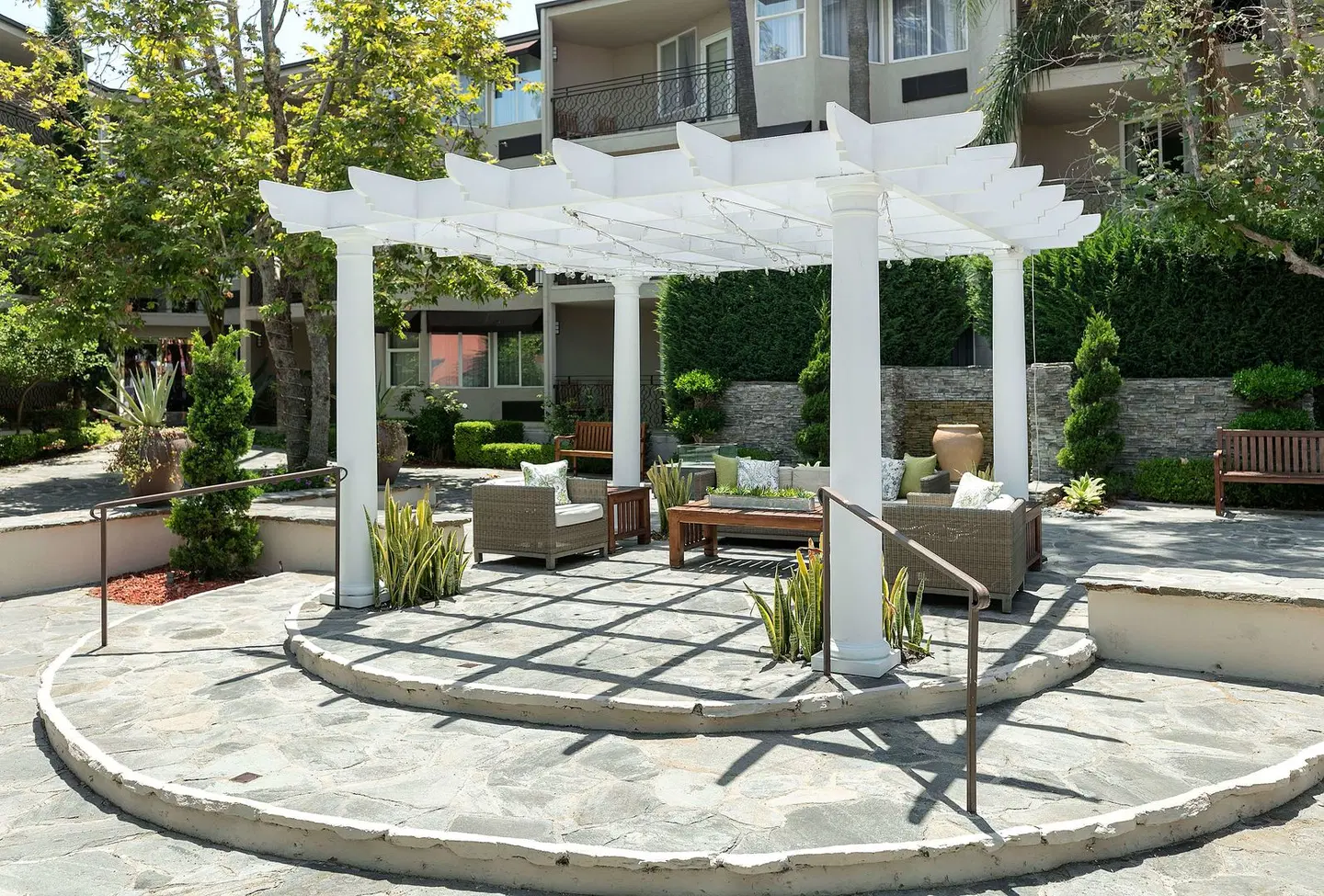 The Belamar Hotel Manhattan Beach, Tapestry Collection by Hilton Terrasse