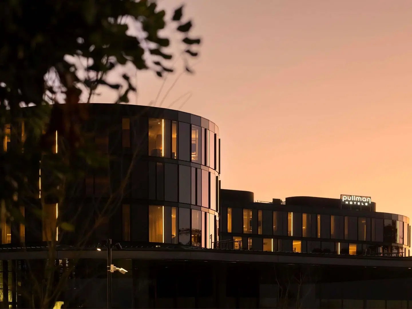 Pullman Sydney Penrith EXTERIOR