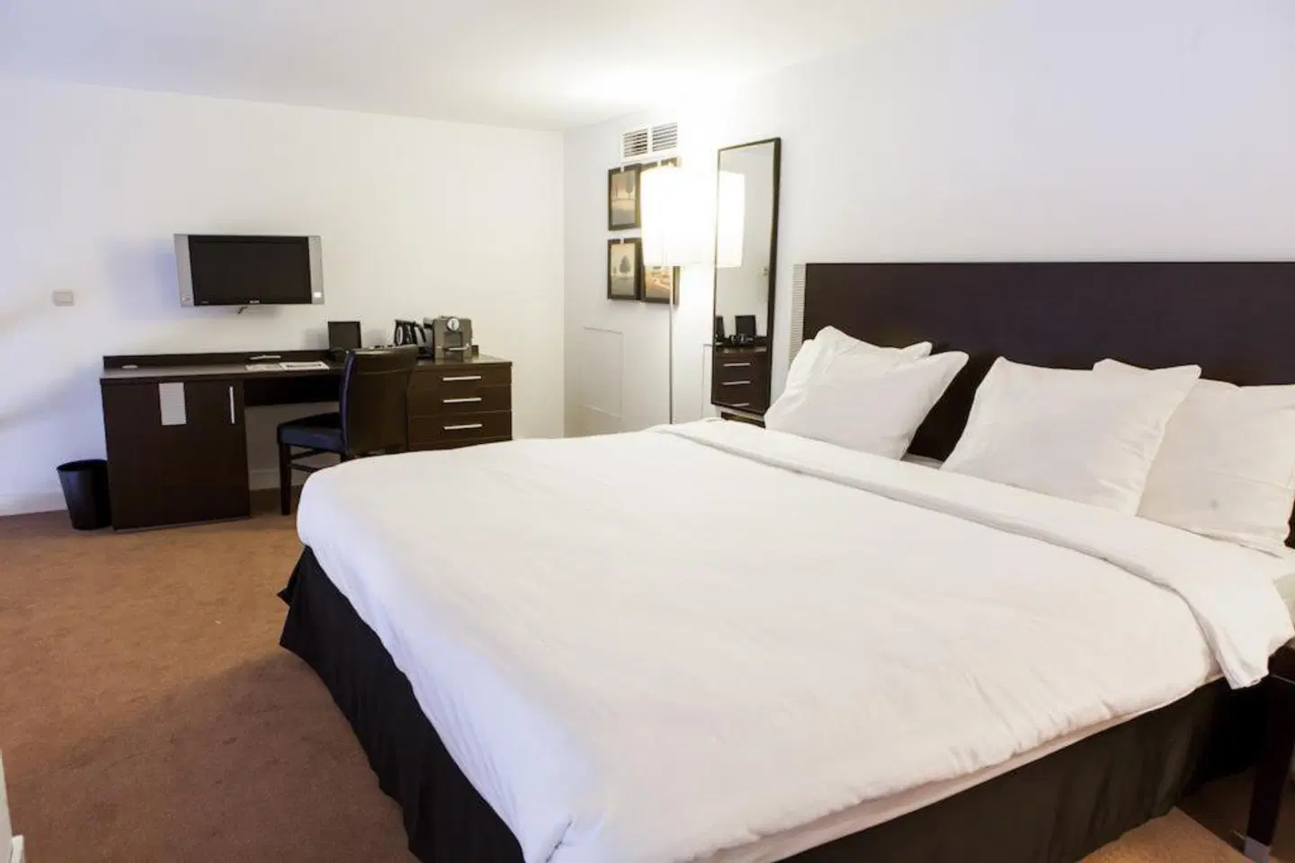 Progress Hotel ROOM_EXAMPLE