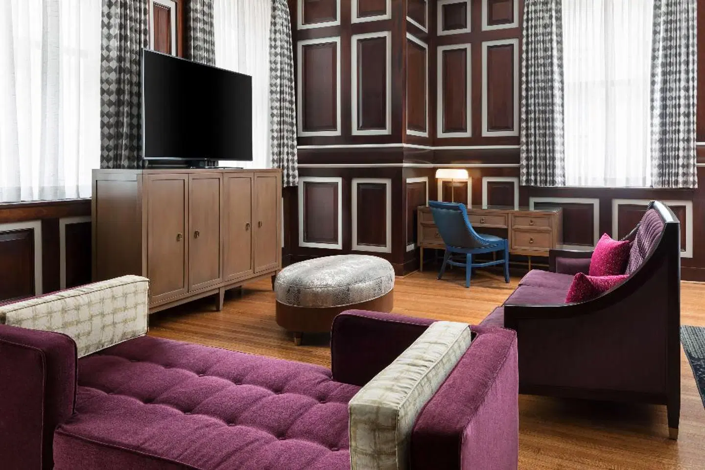 Hampton Inn & Suites Baltimore Inner Harbor ROOM_EXAMPLE