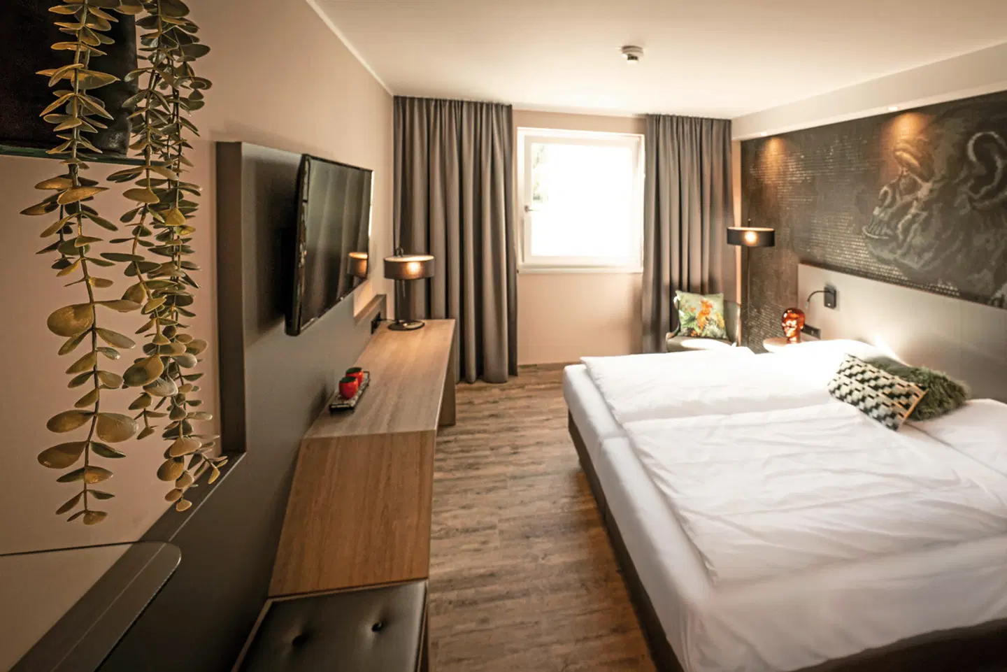 LOGINN Hotel Stuttgart Zuffenhausen ROOM_EXAMPLE