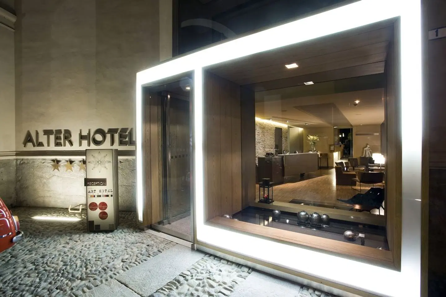 Alter Hotel Badezimmer