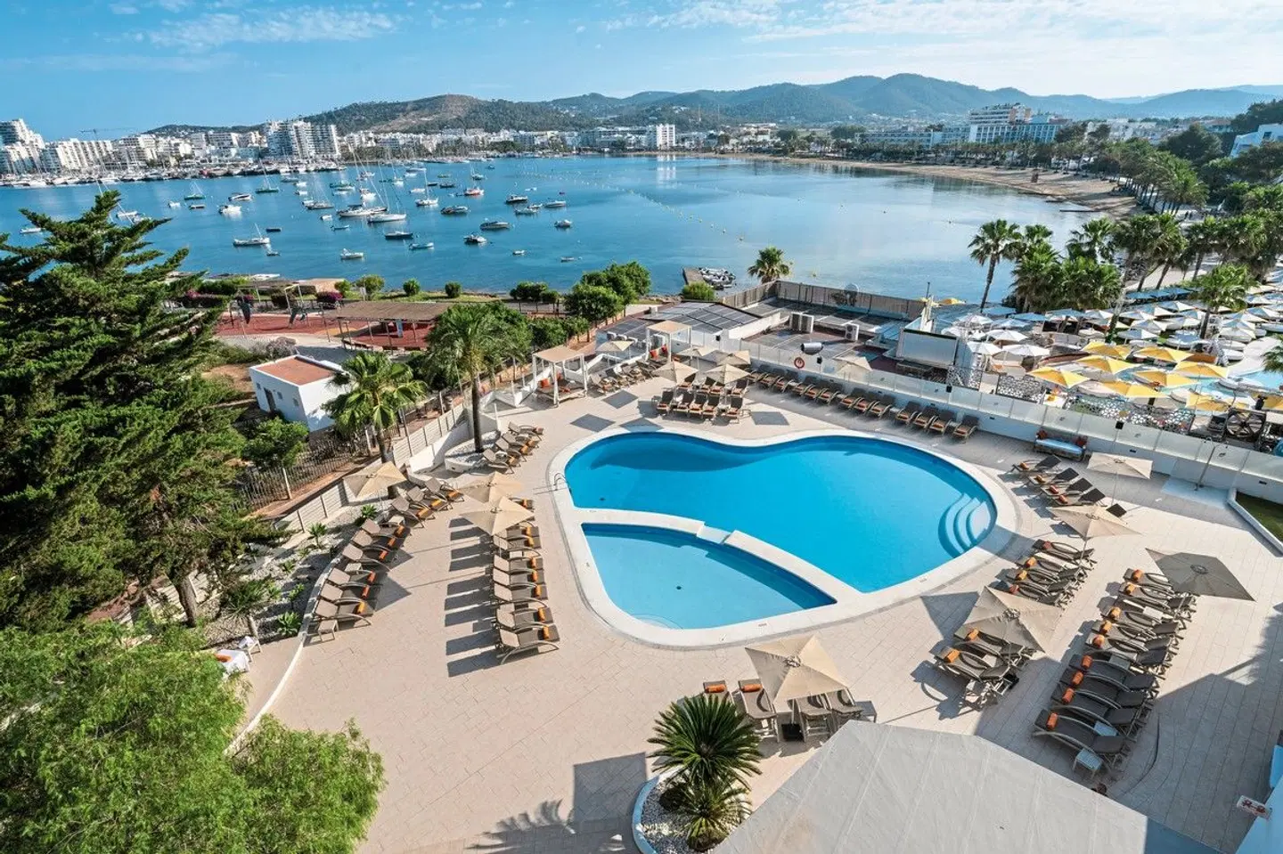 THB Ocean Beach EXTERIOR