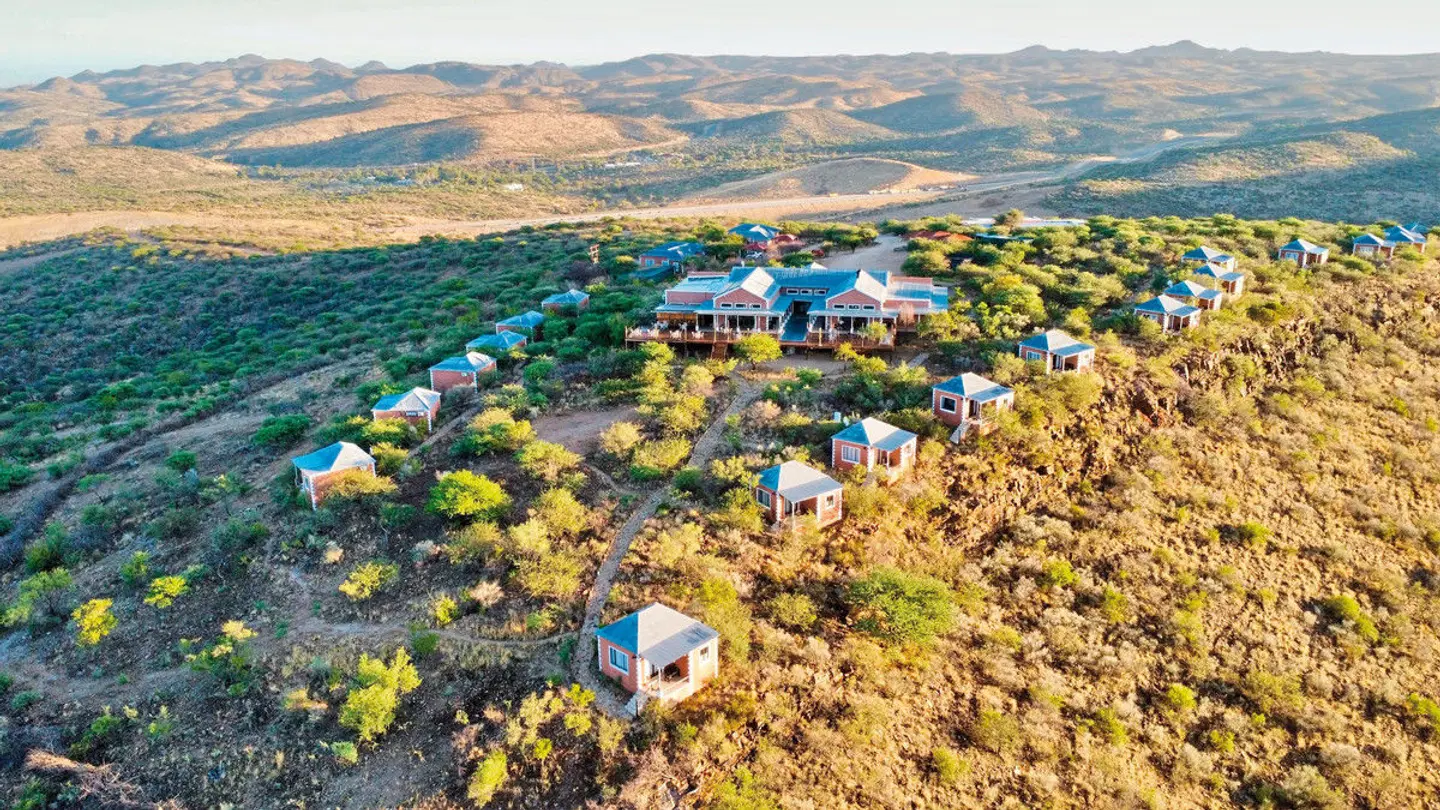 River Crossing Lodge LANDSCAPE