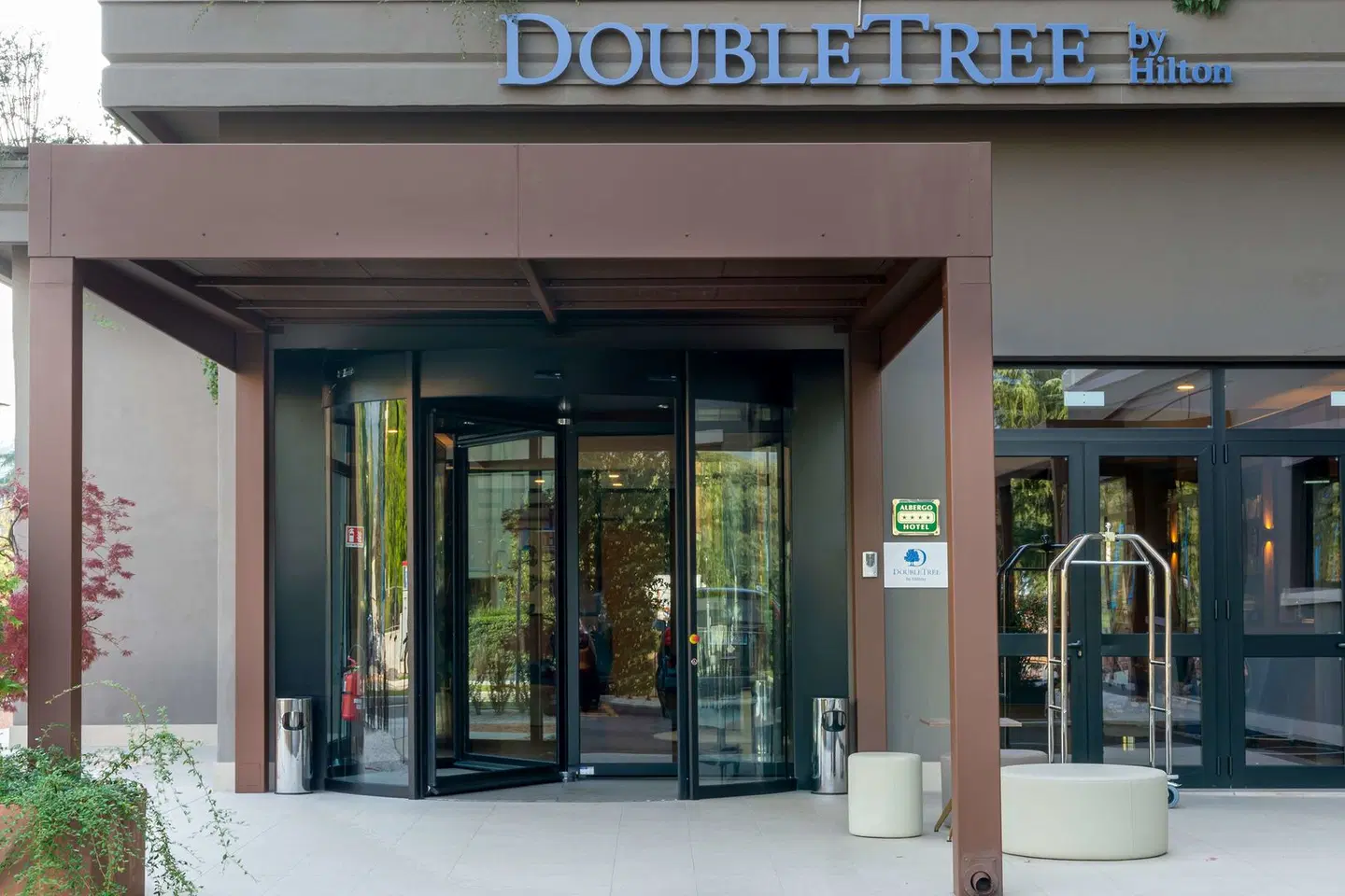 DoubleTree by Hilton Brescia EXTERIOR
