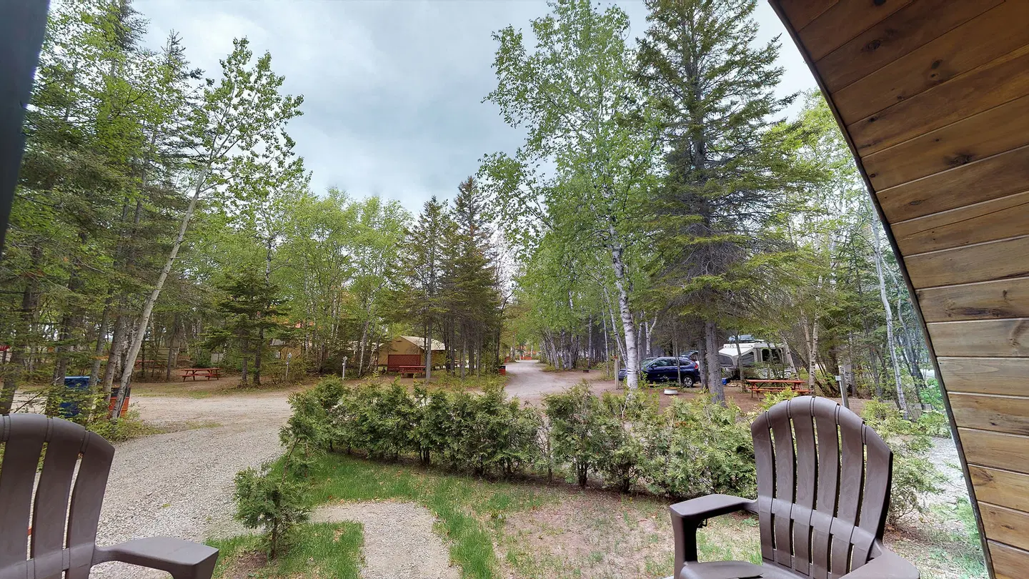 Les Prets a Camper du Camping Tadoussac Garten