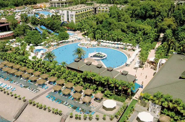 Botanik Hotel & Resort OUTDOOR_POOL