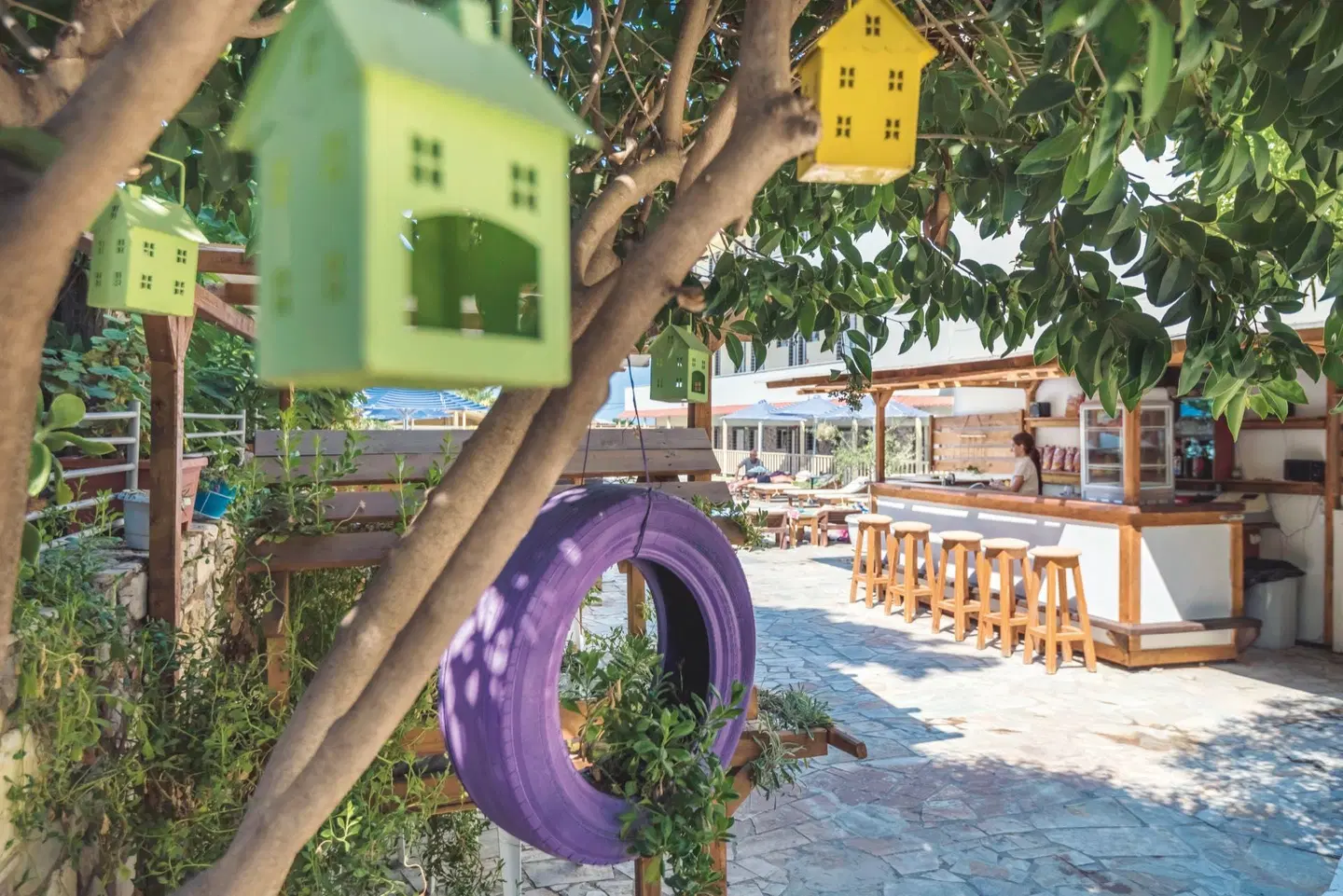 Sunny Days Hotel GARDEN