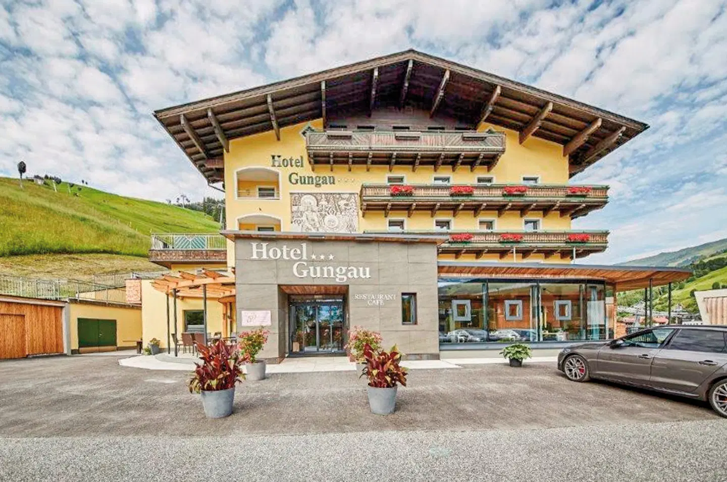 Hotel Gungau EXTERIOR