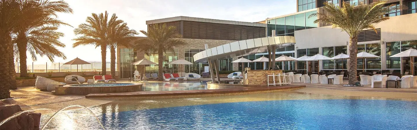 Yas Plaza Marina by IHG EXTERIOR