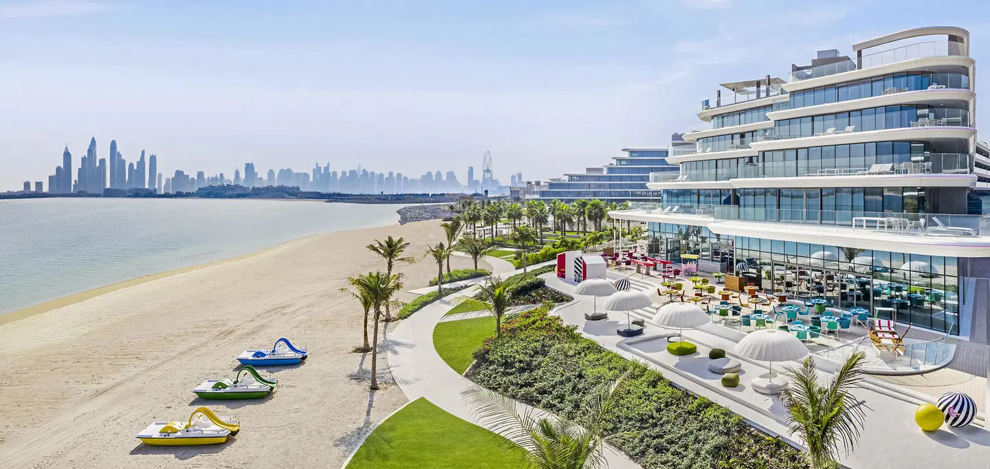 W Dubai - The Palm Strand