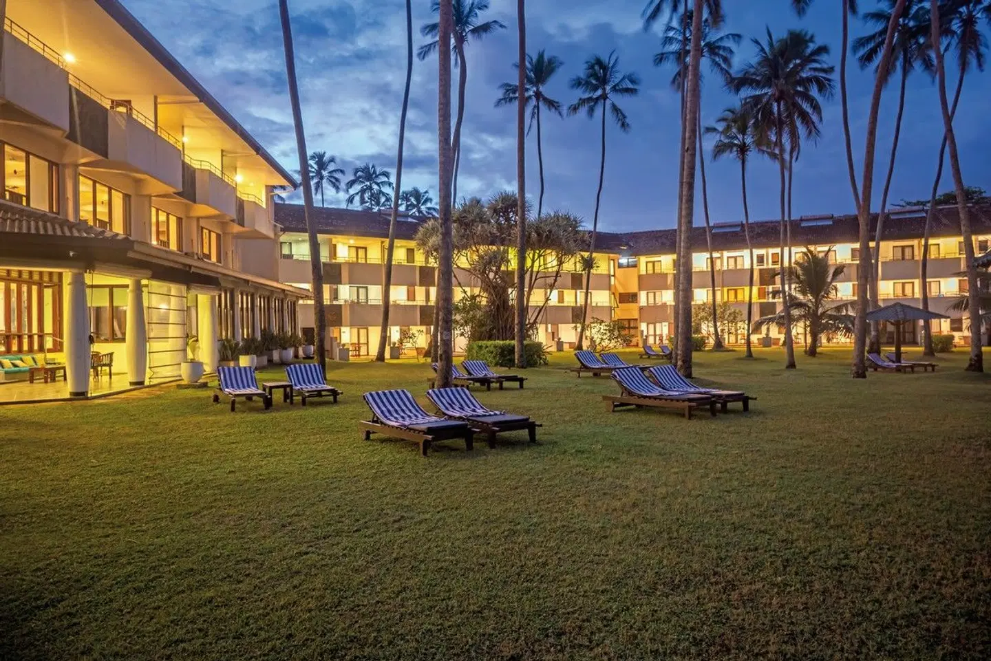 Tangerine Beach Hotel Strand