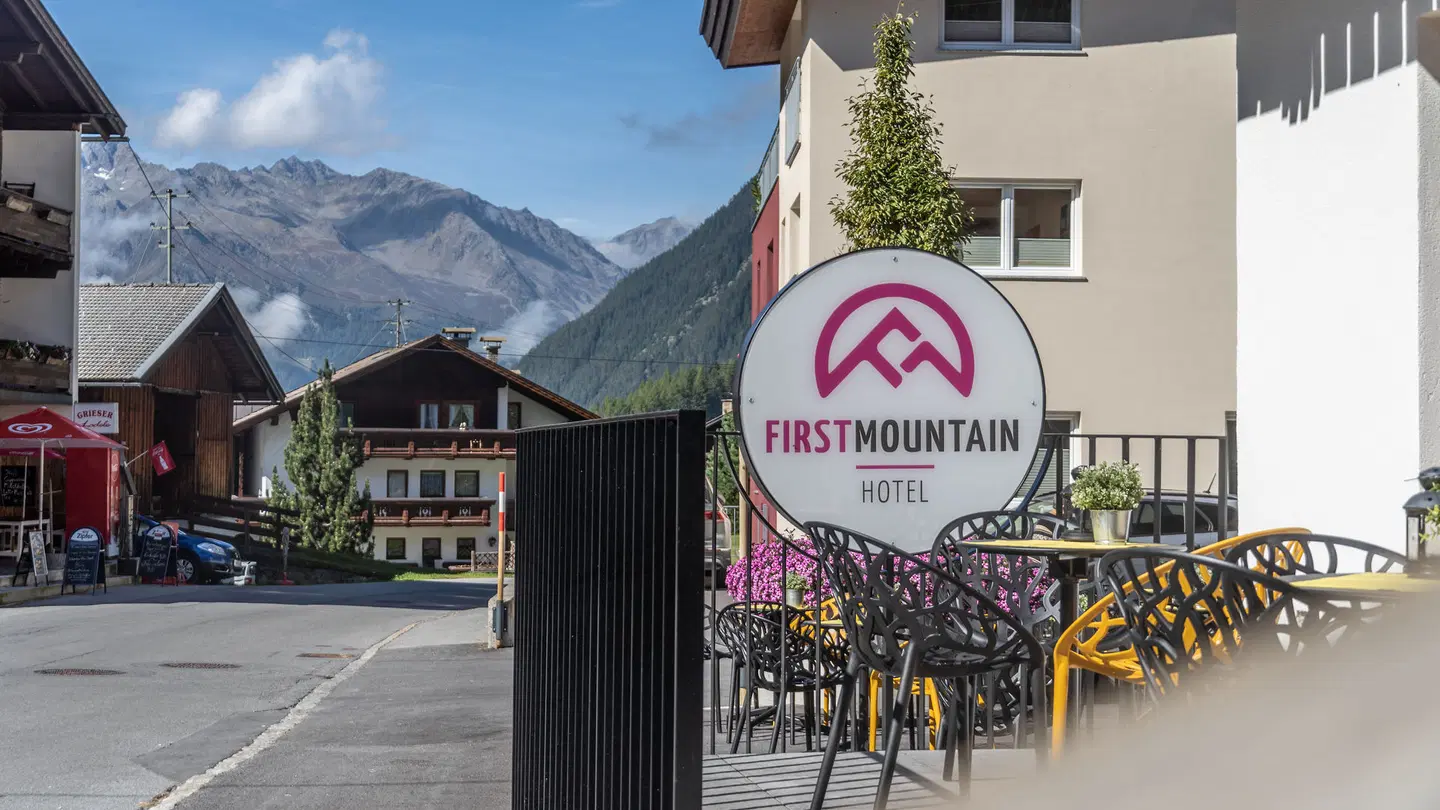 first mountain Hotel Ötztal EXTERIOR