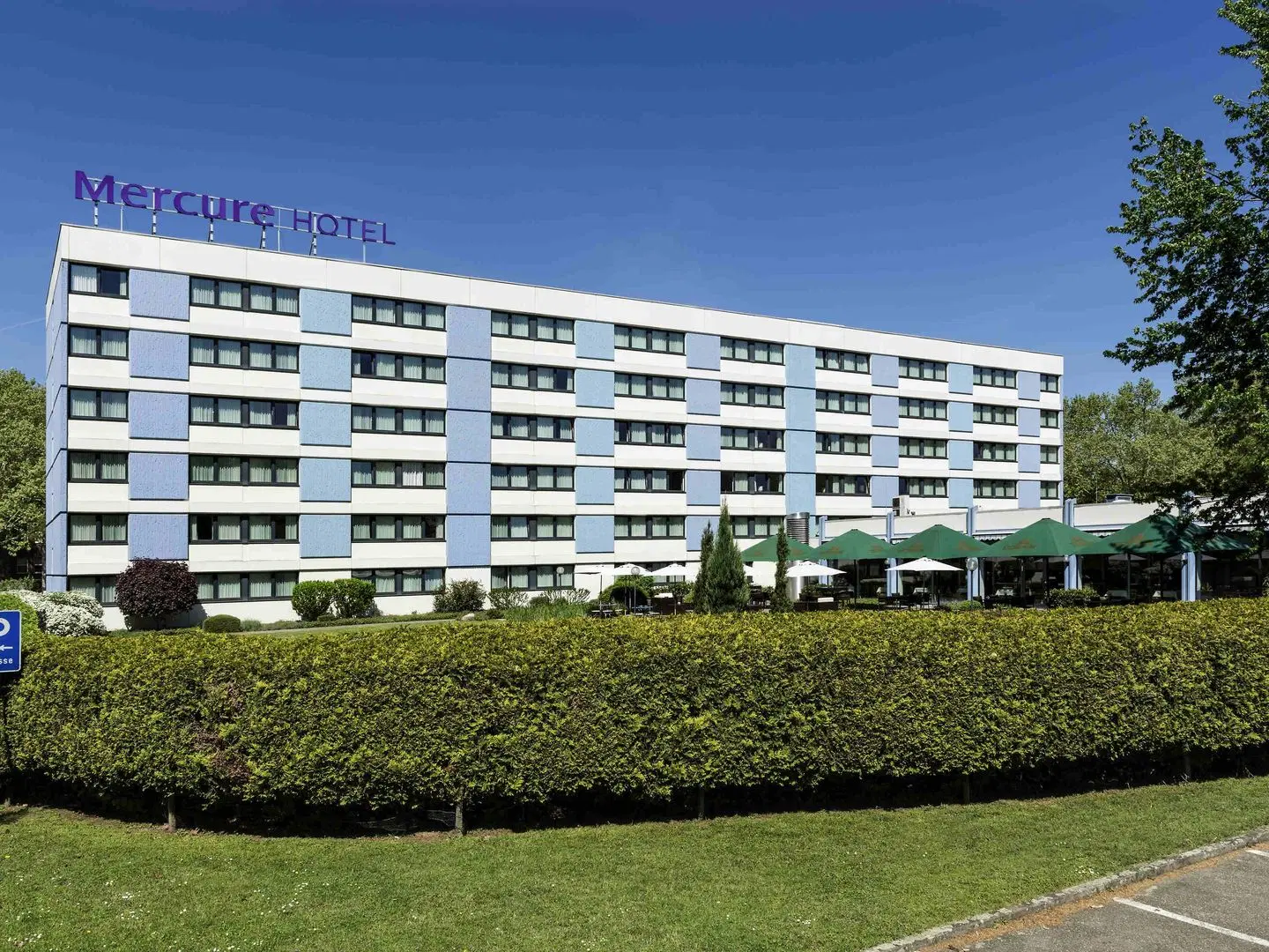 Mercure Hotel Mannheim am Friedensplatz EXTERIOR