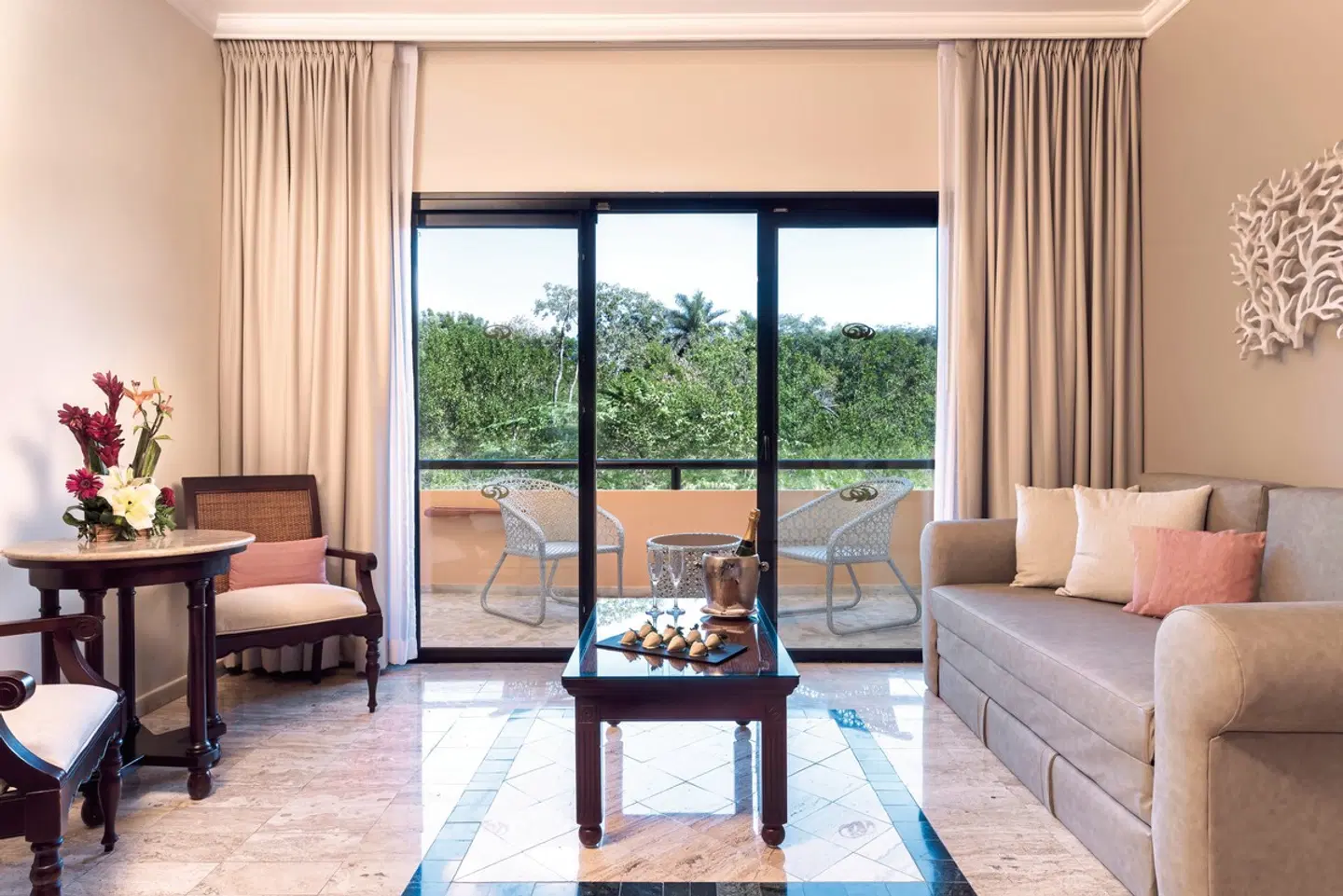 Grand Palladium Select White Sand ROOM_EXAMPLE