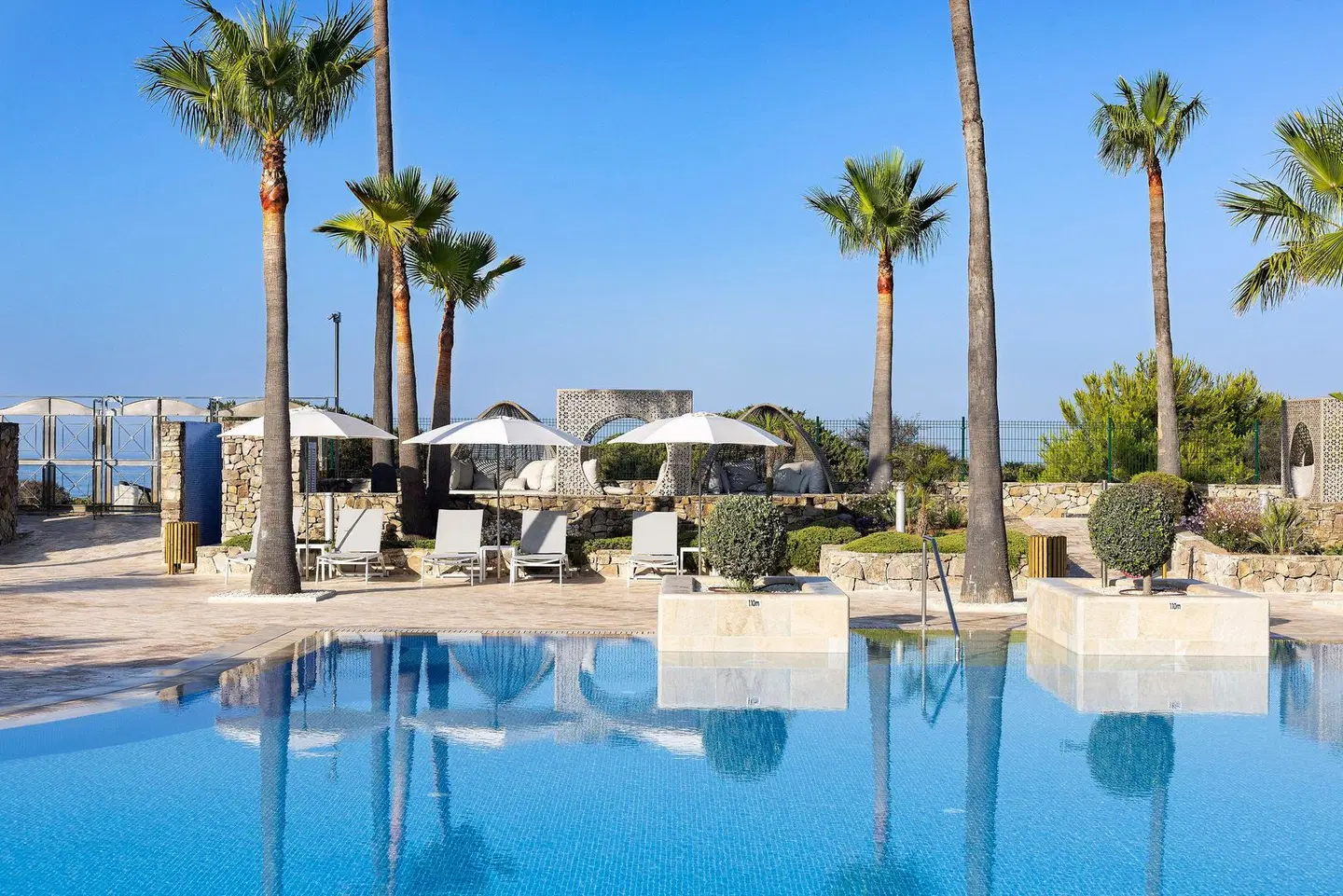 Hipotels Barrosa Palace OUTDOOR_POOL