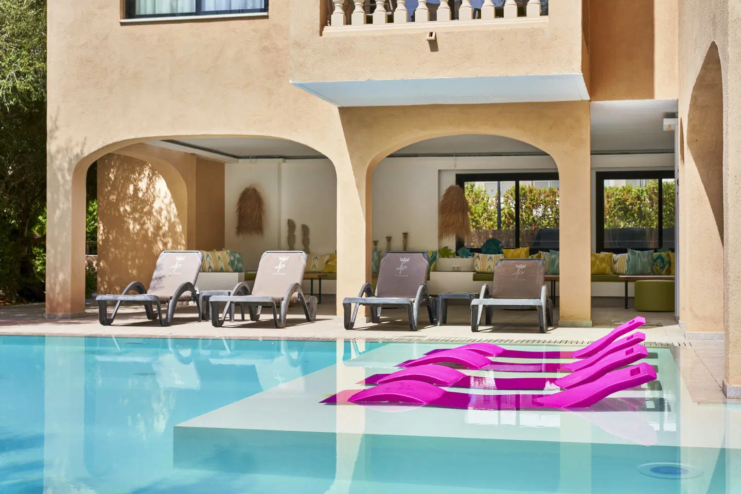 Apartamentos Sinfony OUTDOOR_POOL