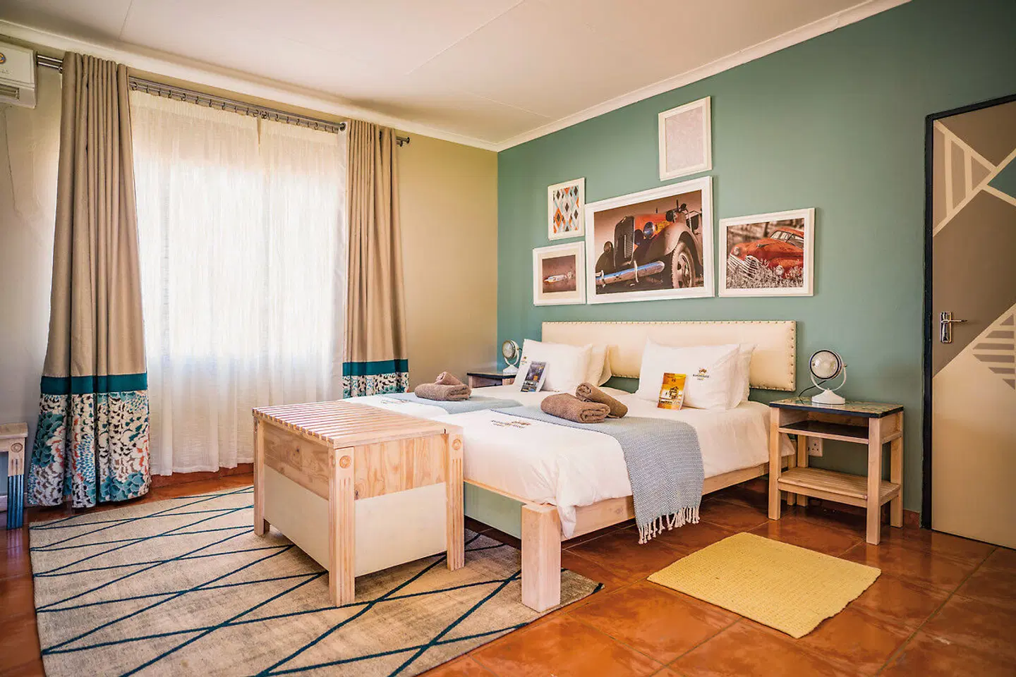 Canyon Roadhouse ROOM_EXAMPLE