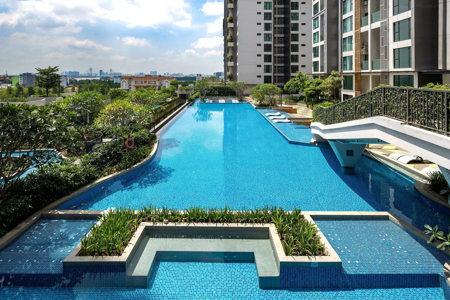 Somerset Feliz Ho Chi Minh City OUTDOOR_POOL