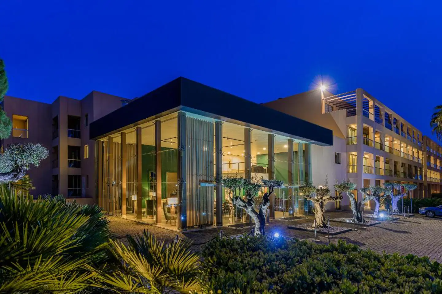 NAU São Rafael Suites OUTDOOR_POOL