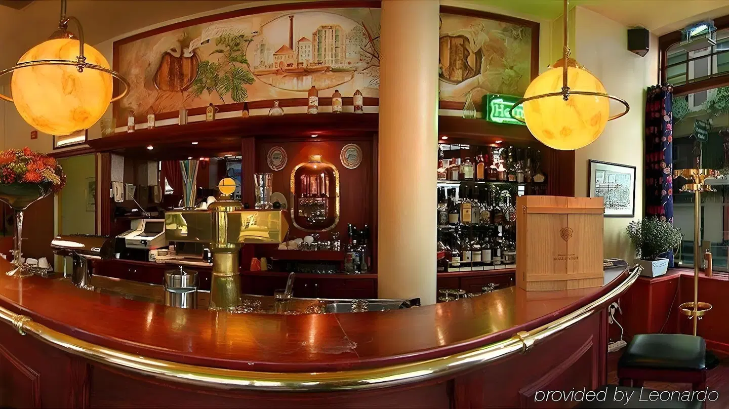 Die Port van Cleve Bar