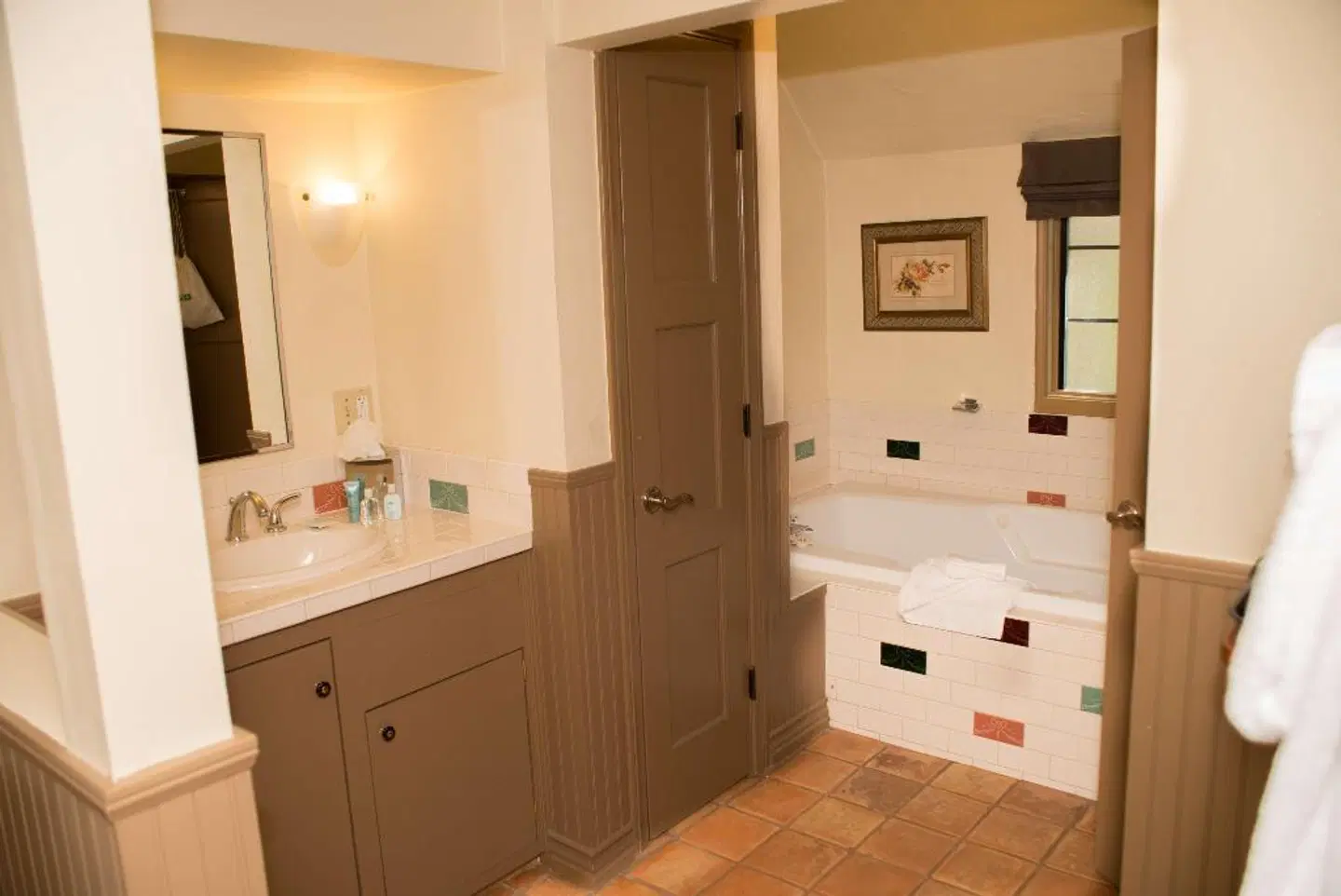 Wyndham Garden Ventura  Pierpont Inn ROOM_EXAMPLE