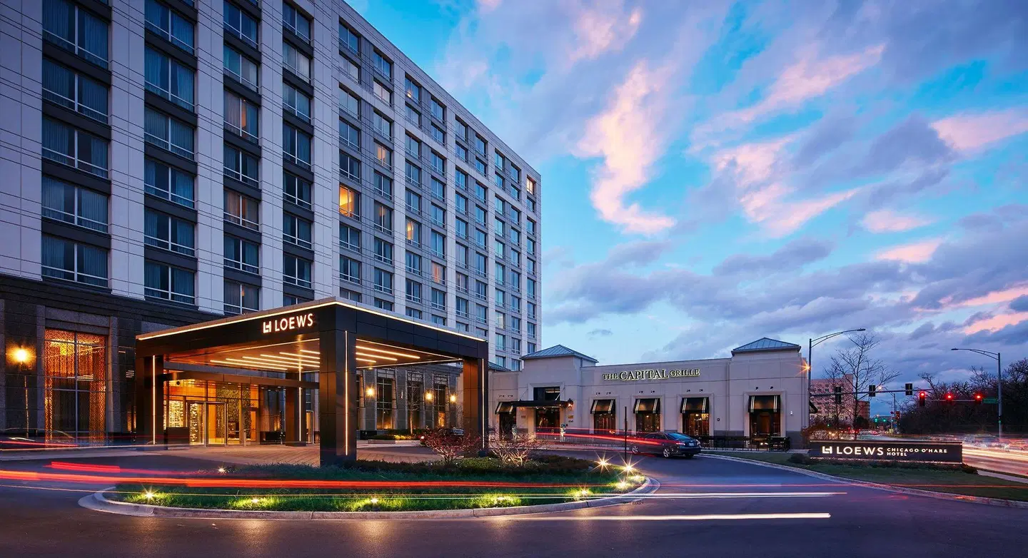 Loews Chicago O'Hare EXTERIOR