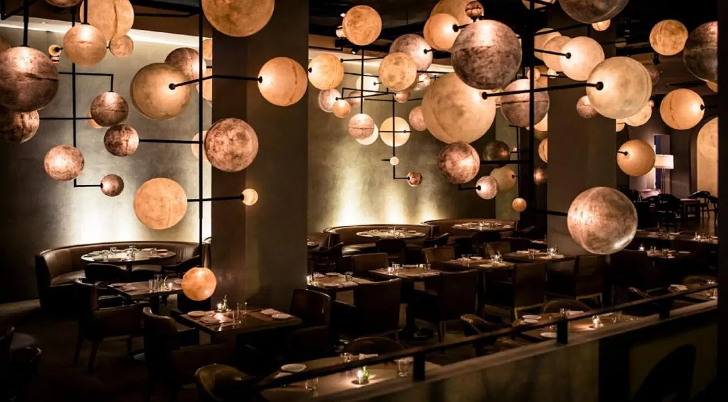 Ambassador Chicago Bar