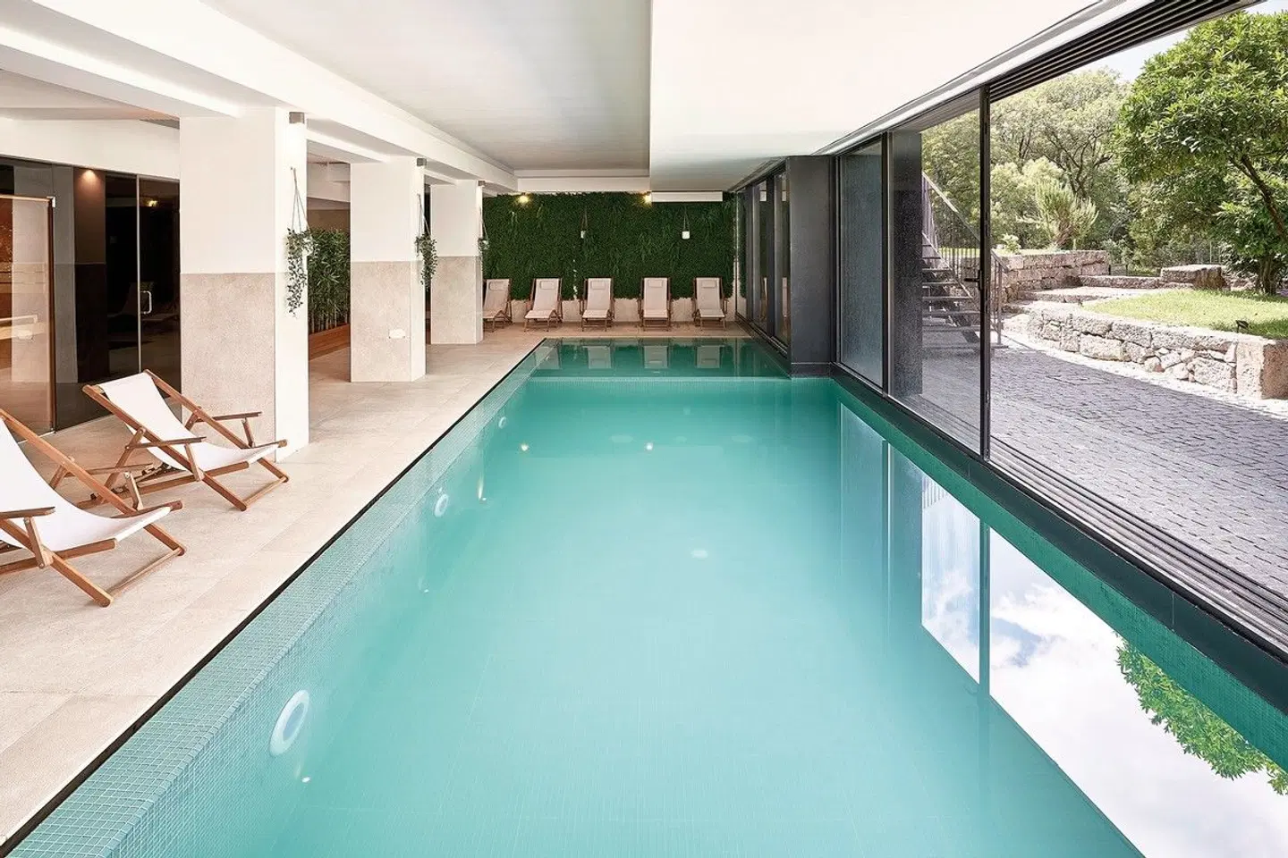 Ribeira Collection Hotel Hallenbad