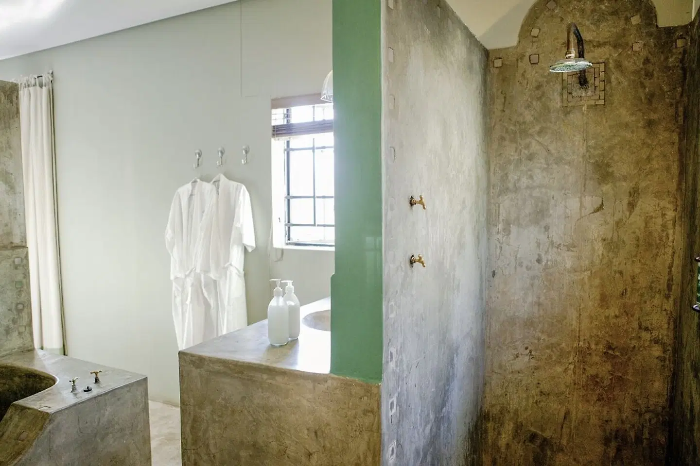 Olive Grove Guesthouse Badezimmer