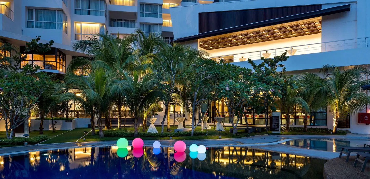 DoubleTree Resort by Hilton Penang OUTDOOR_POOL