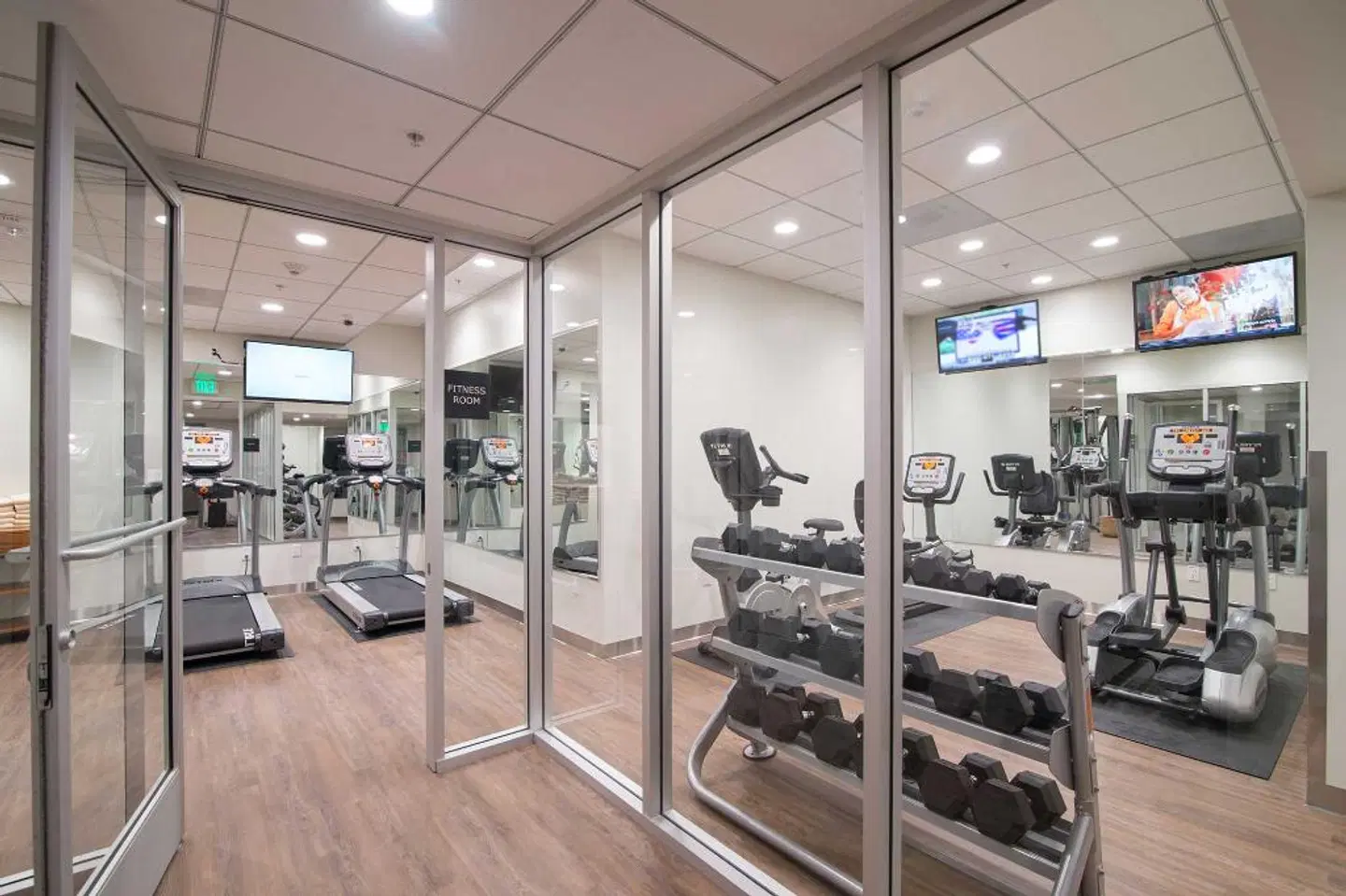 Miyako Hotel Los Angeles SPORTS_AND_LEISURE