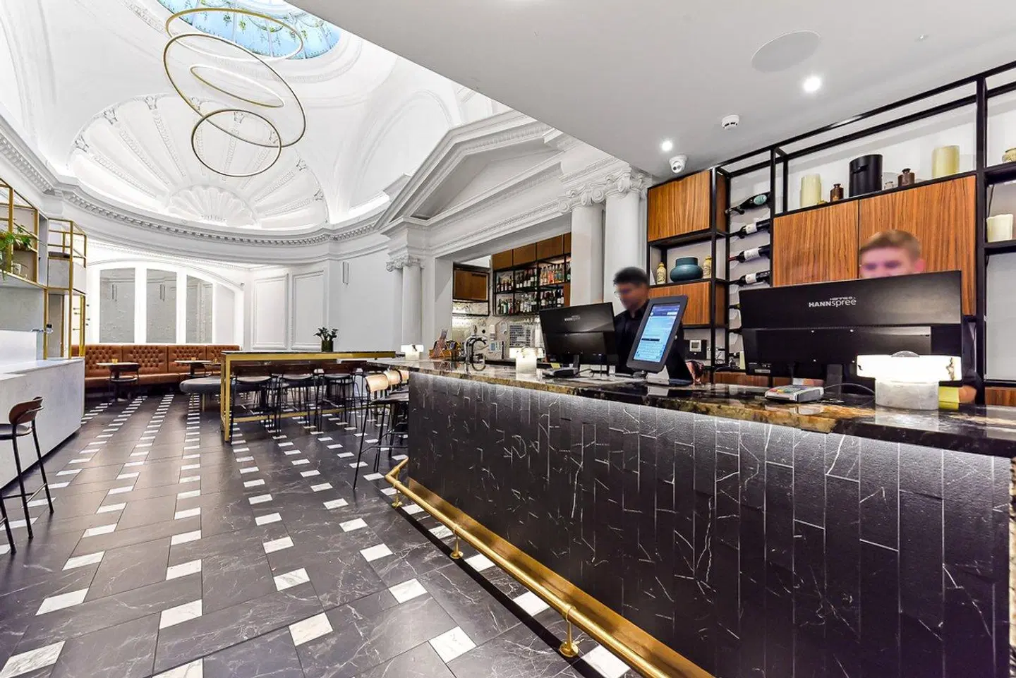 The Z Hotel Holborn Bar