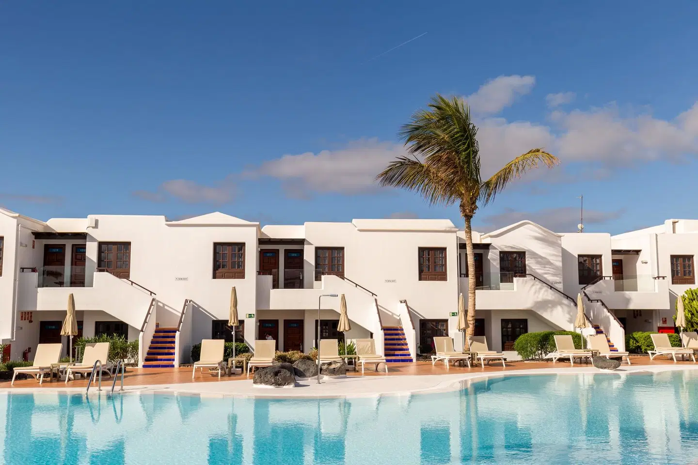 R2 Bahía Kontiki Beach Aparthotel EXTERIOR