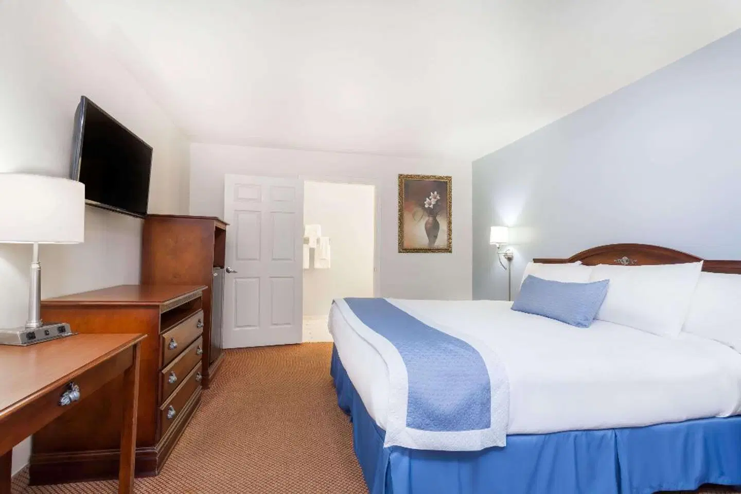 Days Inn by Wyndham Hampton ROOM_EXAMPLE