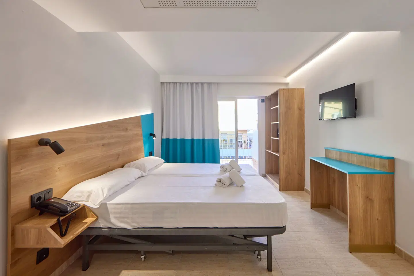 Ahoi! Urban Beach Hotel ROOM_EXAMPLE