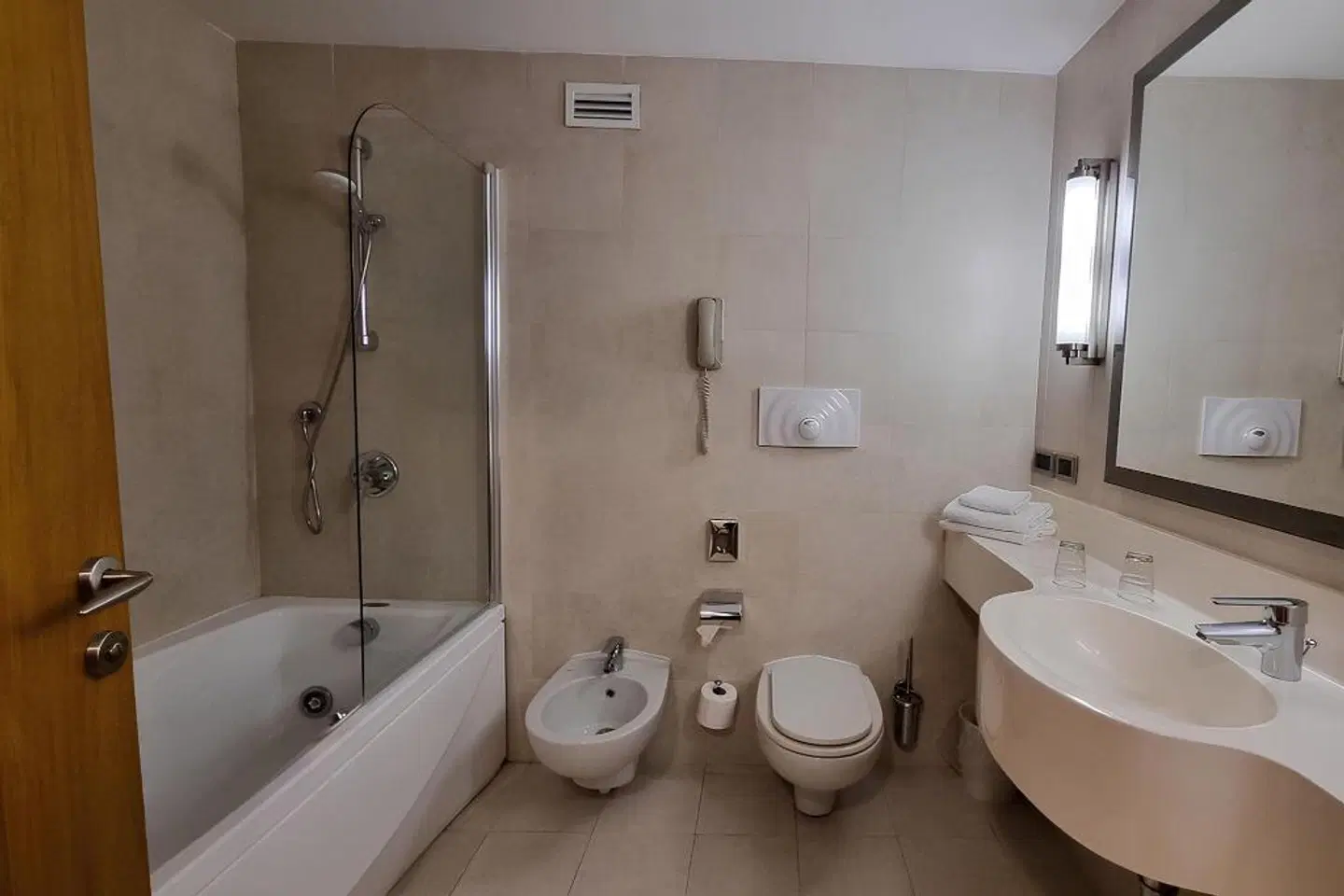 Plaza Caserta Badezimmer