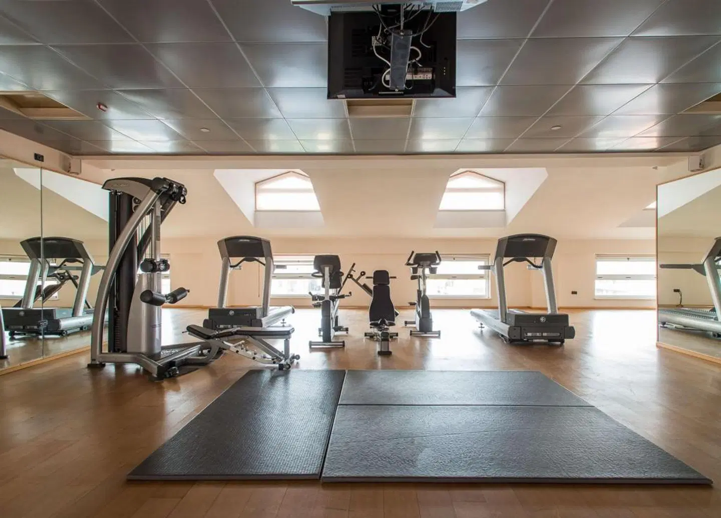 Plaza Caserta SPORTS_AND_LEISURE